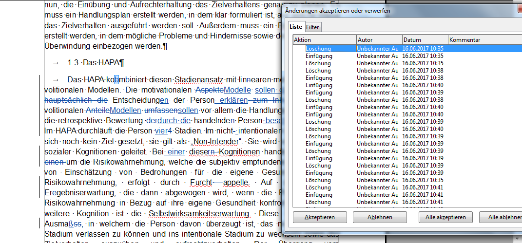 Im Fenster "Änderungen akzeptieren oder verwerfen" werden Sie systematisch durch das gesamte Dokument geführt.